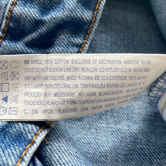 Forever 21 Denim Shorts Button Fly Large - Picture 8 of 8